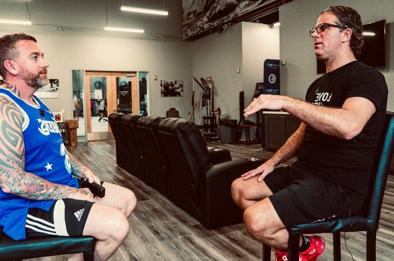 Bruce in Miami discussing fight psychology with legendary trainer Henri Hooft